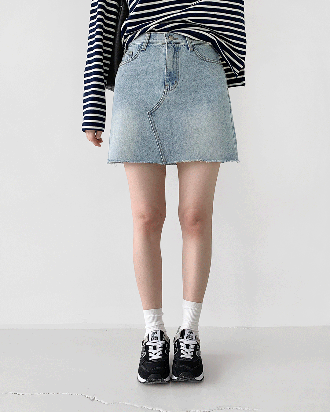 Cut skirt